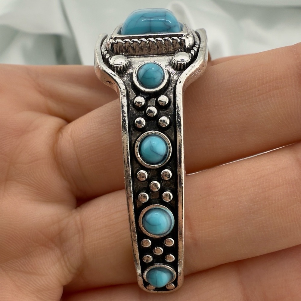 New Antique Vintage Turquoise Stone Color Silver Women's Bracelet